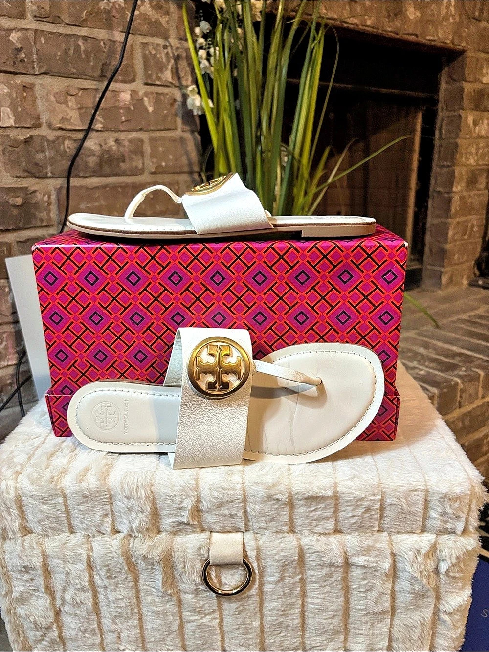 Tory Burch Miller Soft Sandal White US 3.5 NWT - Picture 2 of 4